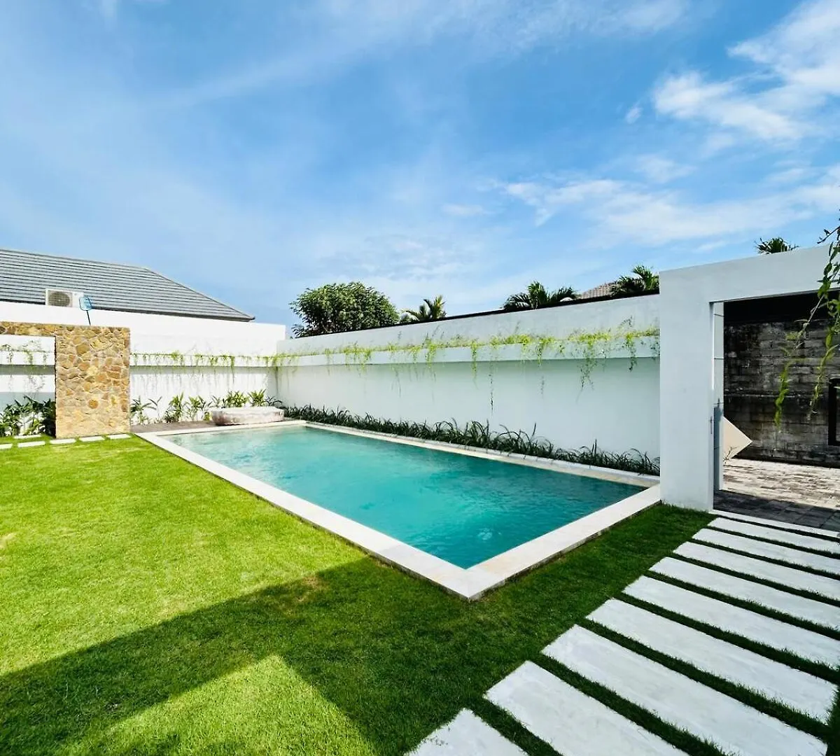 Villa Kamawis Seminyak  Seminyak (Bali)