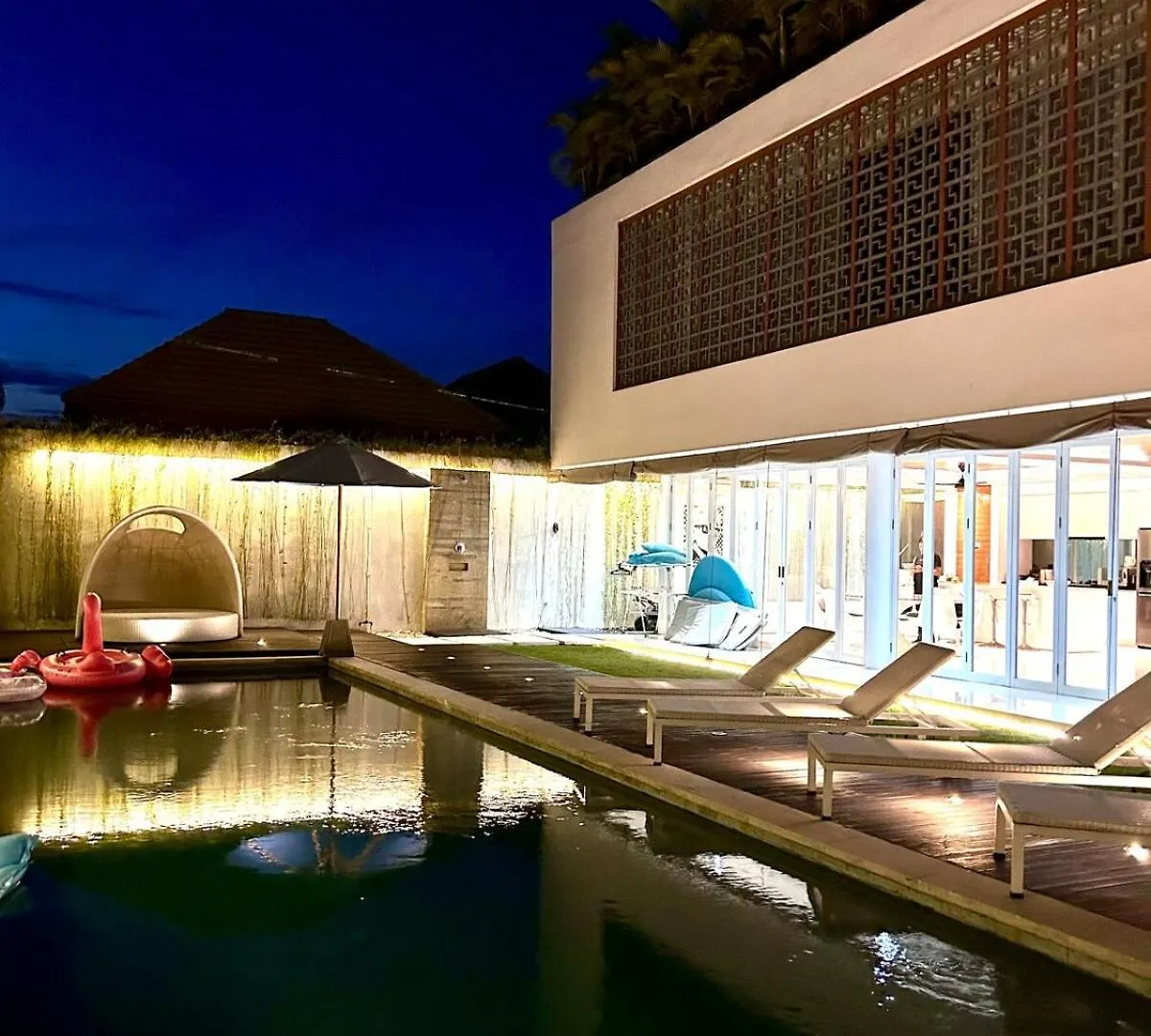 Villa Kamawis Seminyak