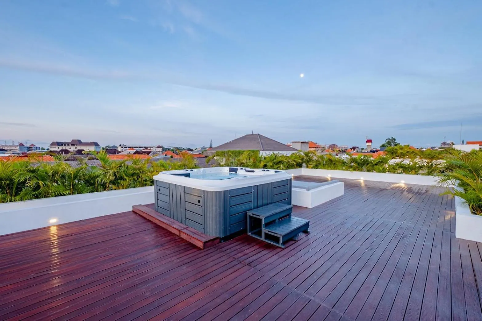Villa Kamawis Seminyak Indonesia
