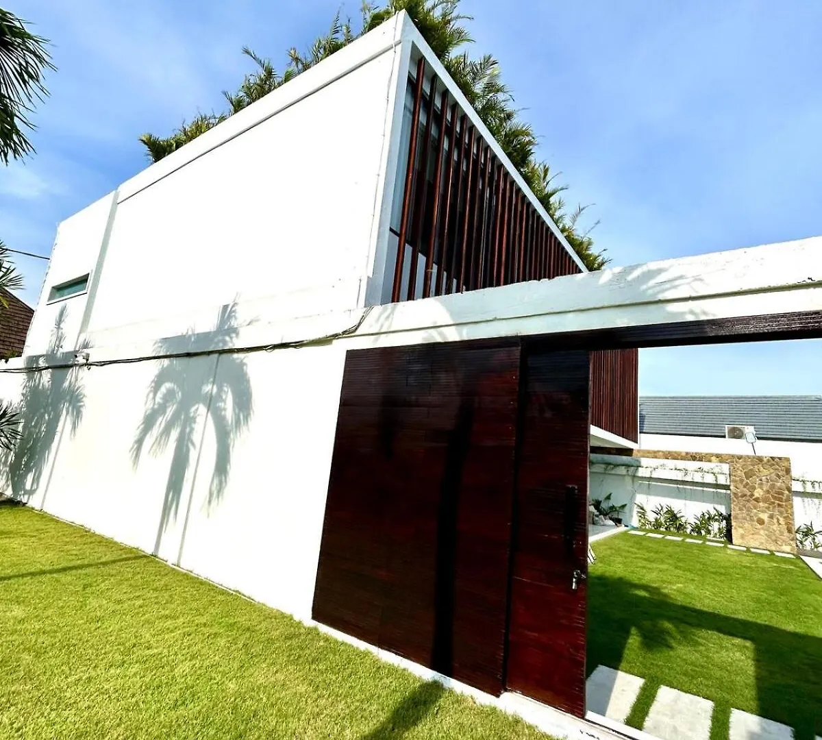 Villa Kamawis Seminyak